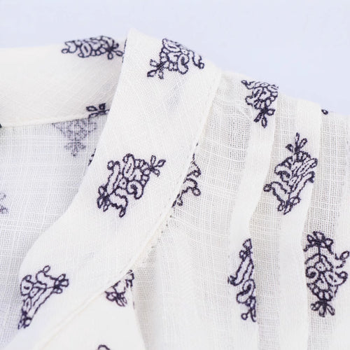 Femme Elegante Trykt Button-Up Bluse Stilla