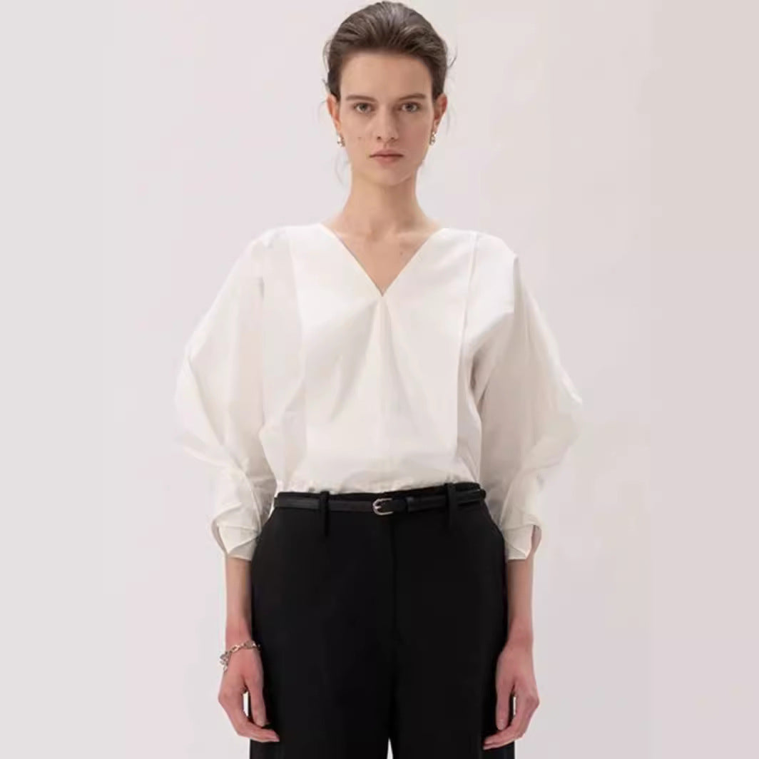 Kvinder fashionable bluse med voluminøse ærmer og v-formet halsudskæring Stilla