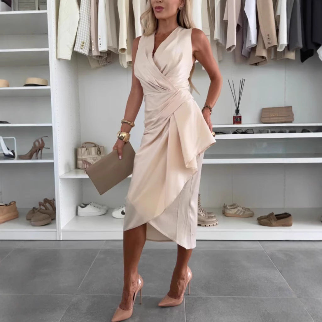 Dame wrapped dress med elegant drapering og asymmetrisk søm Stilla