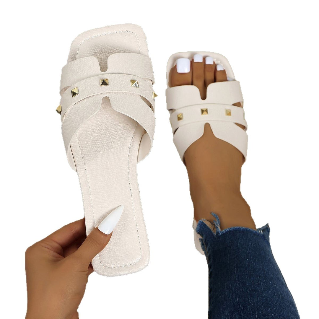Dame Designer-Pantoletten med trendy nitter-detaljer Stilla
