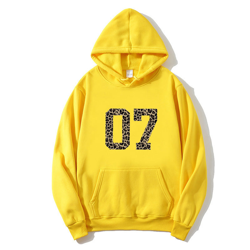 Kvinder Hoodie med moderne dyreprint Skovae