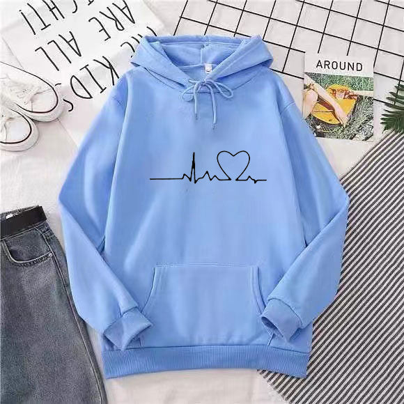 Kvinders hoodie med hjerte banksymptom Skovae