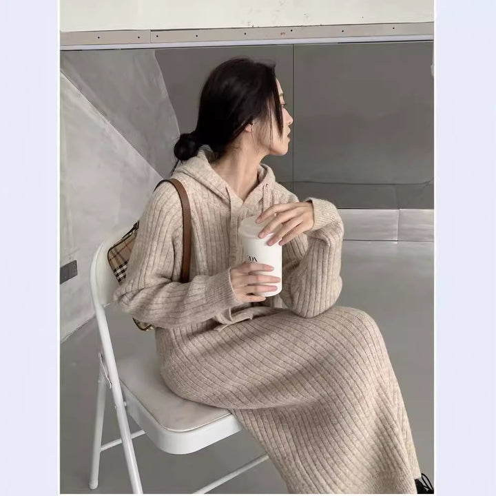 Femme Cozy Strik-Hoodie-Kjole Stilla