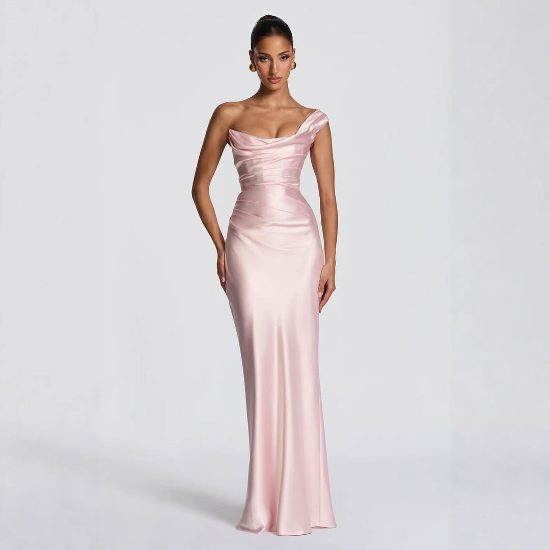 Damer Elegant Satin Lang Aftenkjole med asymmetrisk snit og figurvenligt design Skovae