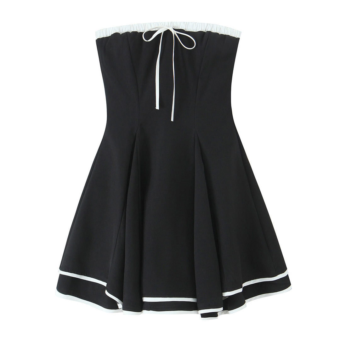 Dame Midi-Overdel med raffineret Off-Shoulder-design og elegant taljeindsnævring Stilla