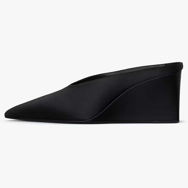 Femme Wedge Slide Mules med elegant spids design Stilla