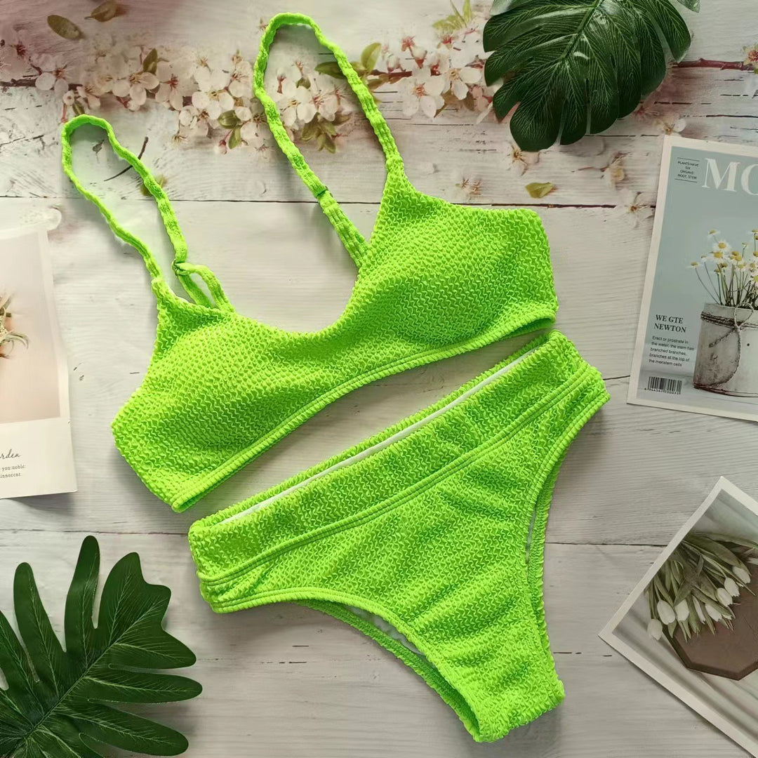 Dame Bikini-sæt med højt fleksibelt strukturstof og moderigtigt design Stilla