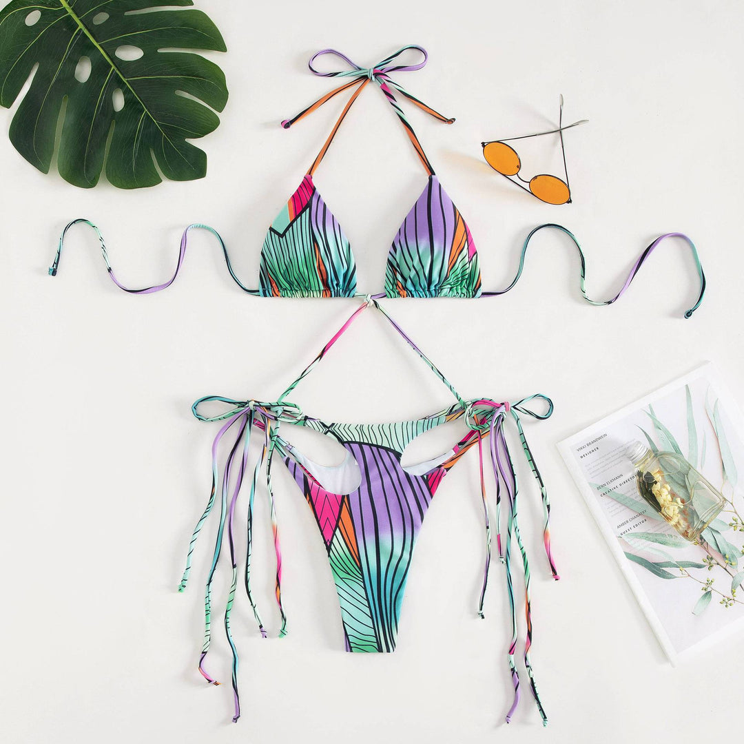 Damer triangle-bikini med stilfulde bindebånd og unik farvegradient skovae