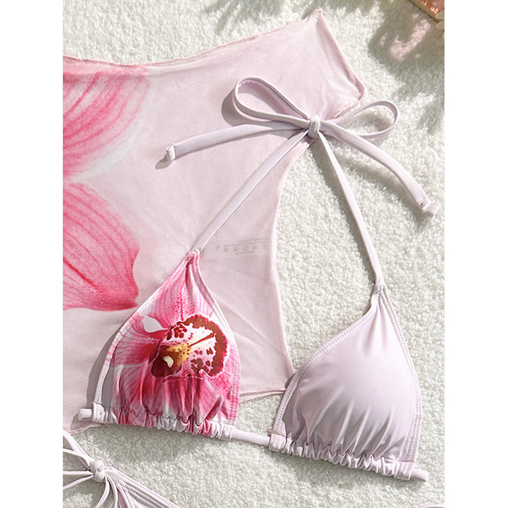Dame triangel-bikini med charmerende blomster-design og matchende cover-up Skovae