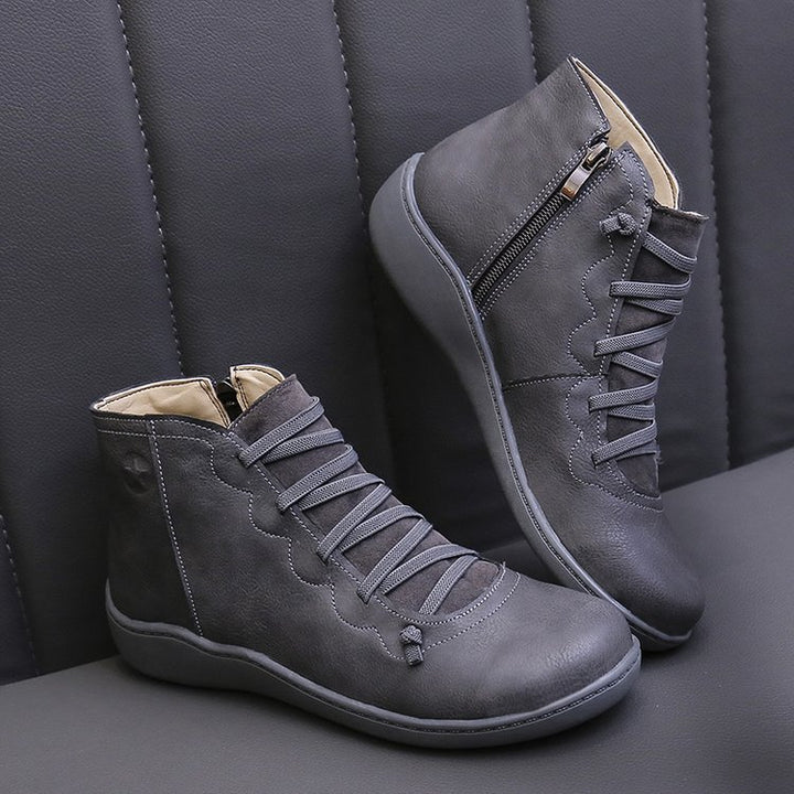 Dame Mode Snørebånd Booties lavet af læder med sneakersål og sidelukning Stilla