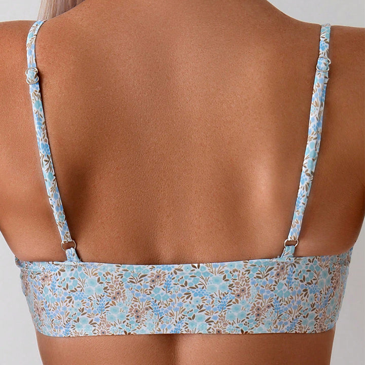 Dame triangle bikini med romantisk ruffledetail og blomsterprint Skovae