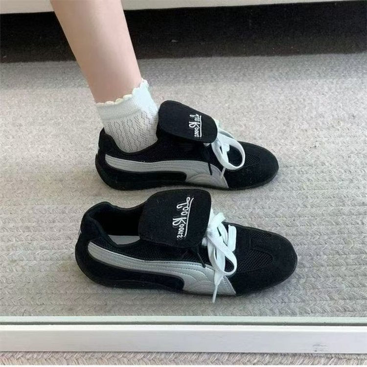 Dame Sporty Sneakers med åndbar mesh-overflade og moderne design Stilla