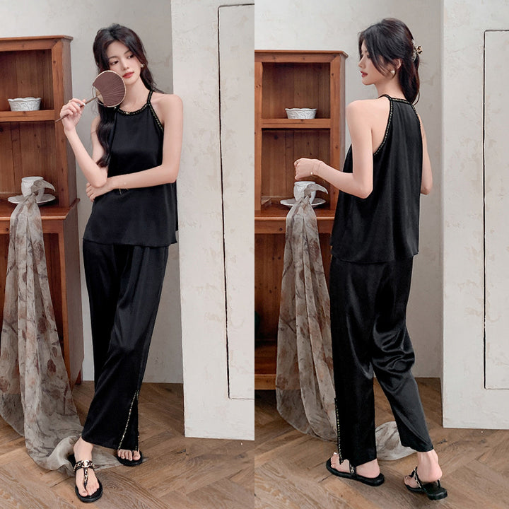 Dame Satin Pyjama-sæt med elegante spidse detaljer og løs pasform Stilla