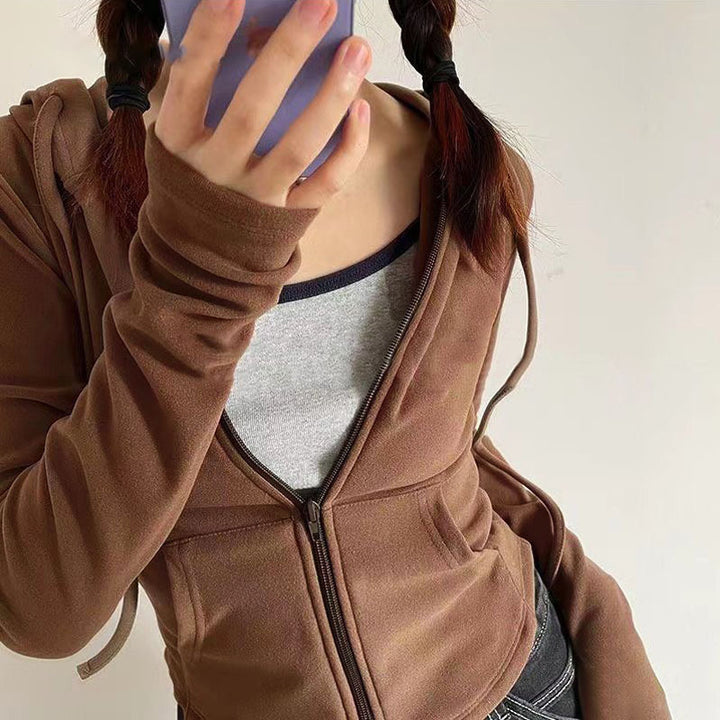 Dame sporty hoodie med lynlås og komfortabel pasform Stilla