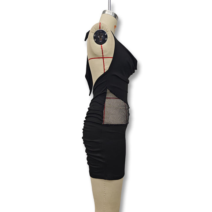 Dame Figurtilpasset Minikjole med elegant Halterneck og raffineret Drapering Skovae