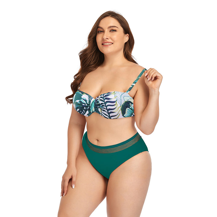 Dame bikini-top med raffineret flæse-design og højt skåret underdel Stilla