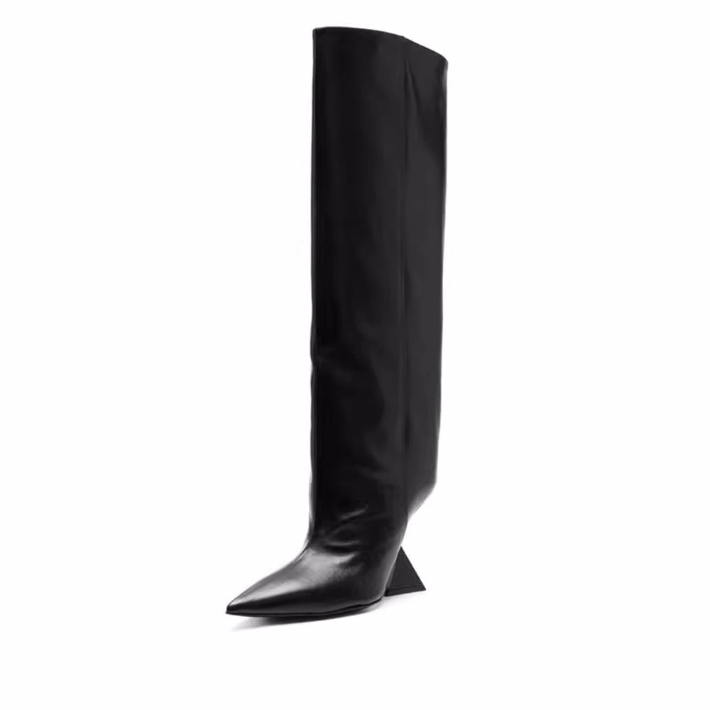 Femme knæhøje stiletto-støvler med skulpturelt design Stilla