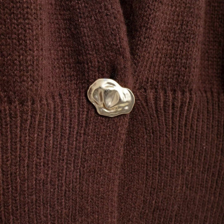 Femme Cozy Strikcardigan med dekorativ knap Stilla