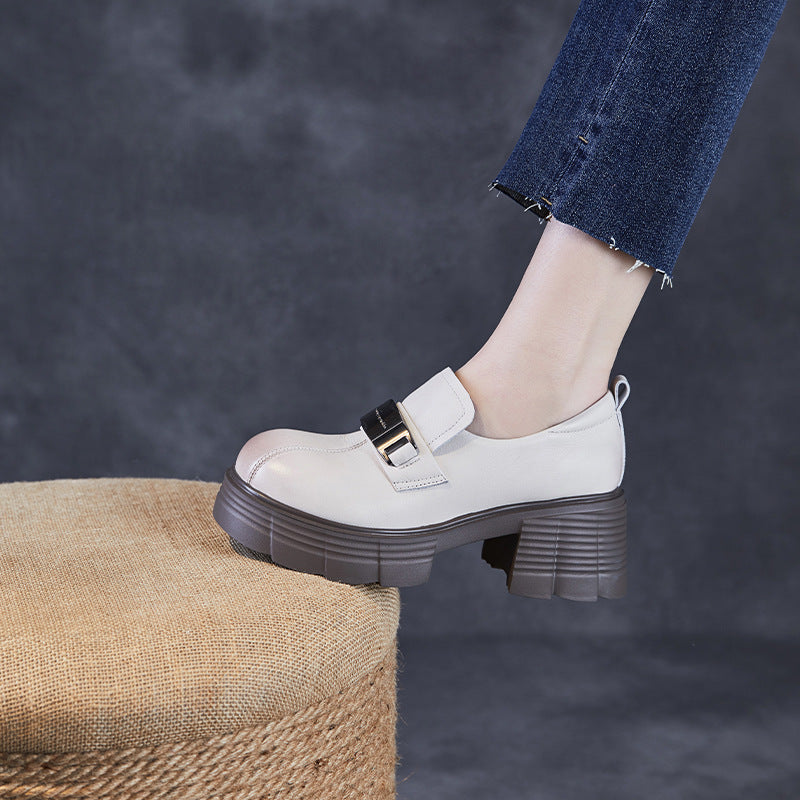 Kvinder Chunky-hæls slipper med elegant metalspænde Stilla