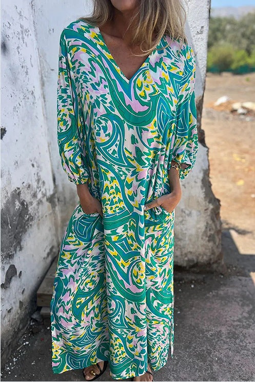 Dame luksus kaftan kjole med farverig grafiktryk og praktiske lommer Stilla