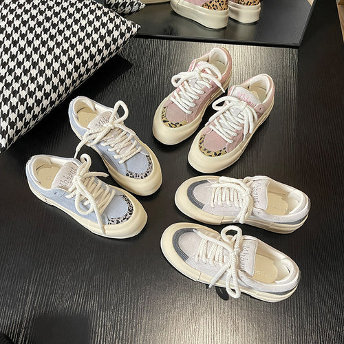 Dame Sneakers med klassisk design og komfortabel sål Stilla