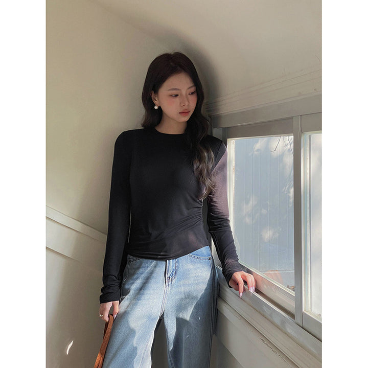 Dame Longsleeve Shirt med elegant rund halsudskæring og figursyet snit Stilla