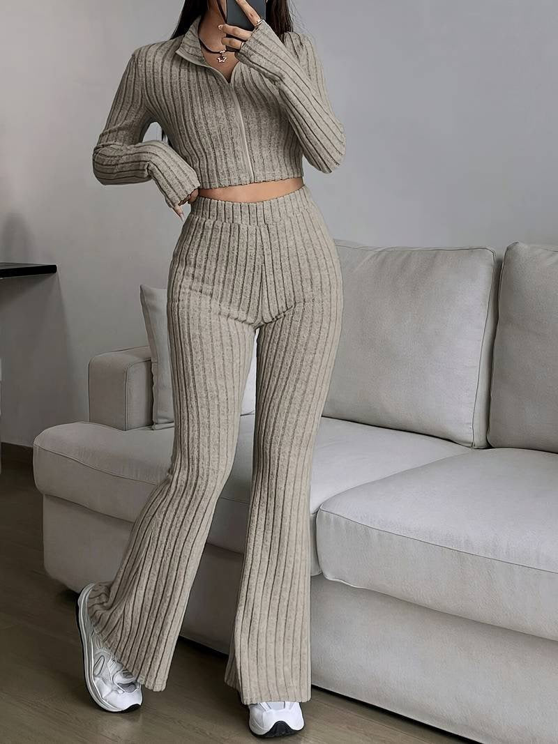 Dame Strik-Loungewear-Sæt med cropped top og løstsiddende bukser Stilla