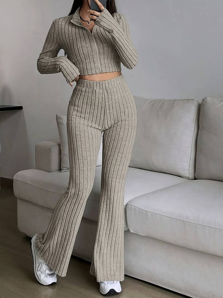 Dame Strik-Loungewear-Sæt med cropped top og løstsiddende bukser Stilla