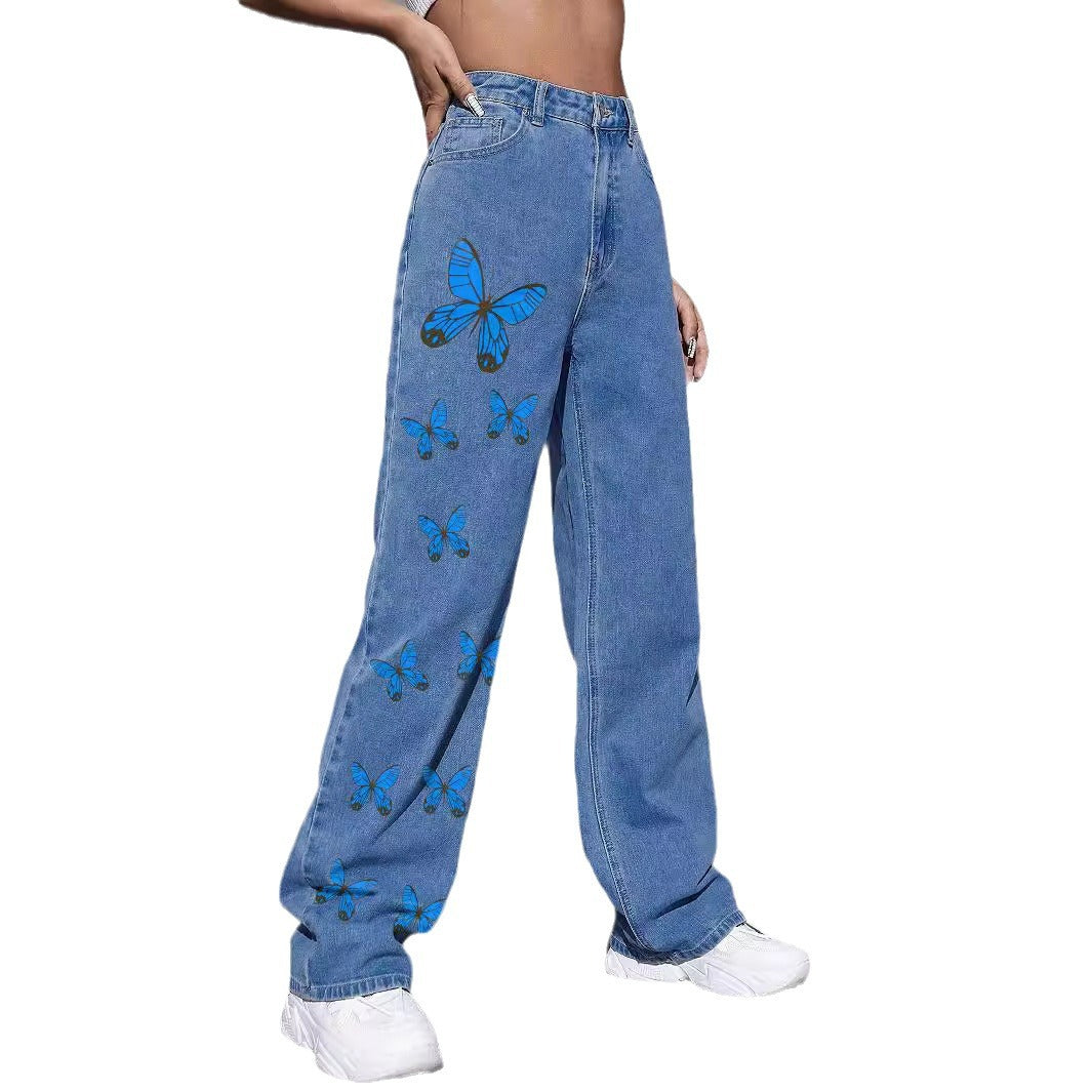 Dame løstsiddende jeans med farverigt sommerfugledesign Stilla