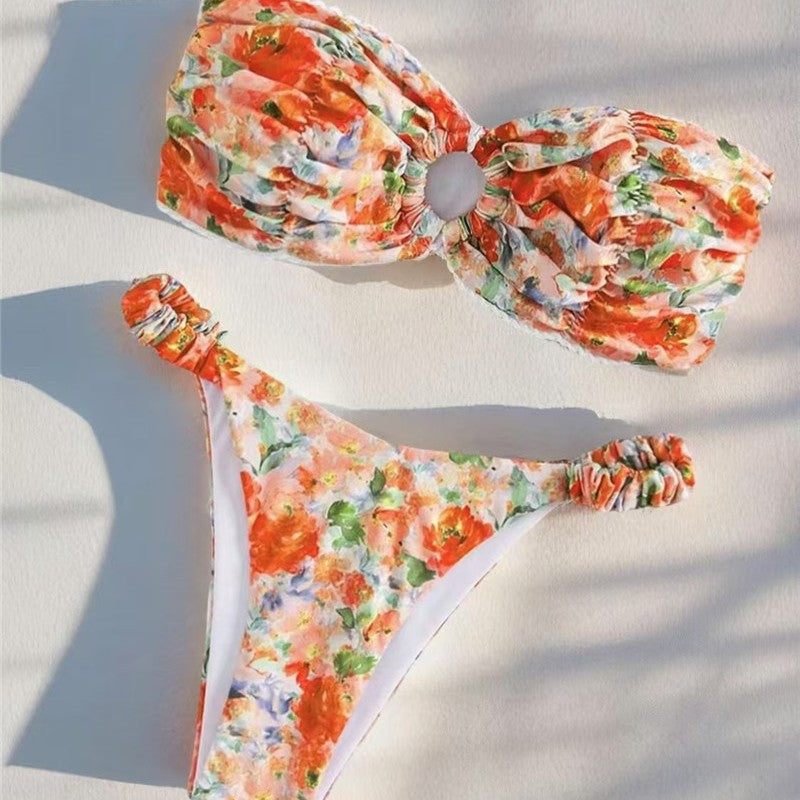 Dame bandeau-bikini-sæt med blomsterdesign og volanger Stilla
