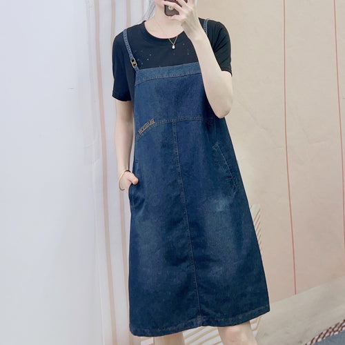 Dame Casual Jeanskjole i kraftig denim stil med praktiske lommer og justerbare stropper Stilla