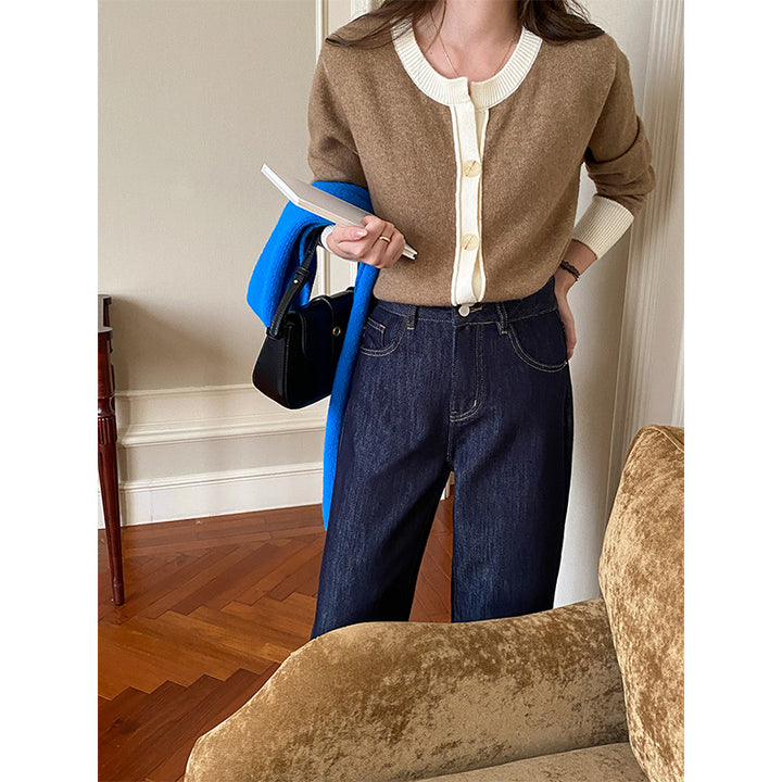 Kvinders hyggelige strikket sweater med knapdetaljer Stilla