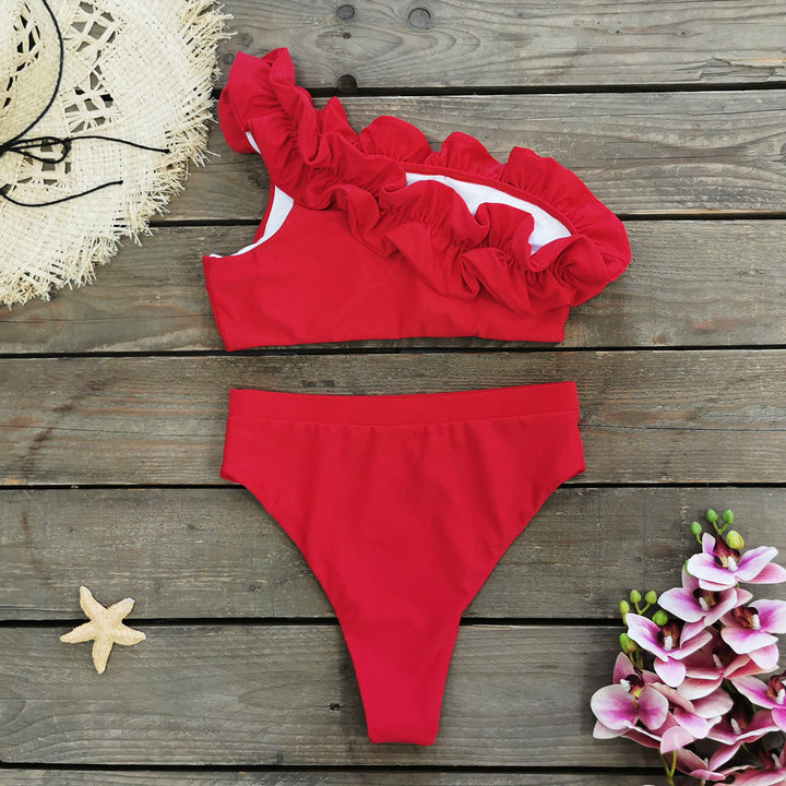 Dame bikini-sæt med asymmetrisk flæse-design og høj talje Stilla