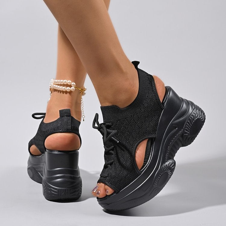 Dame plateausneaker med åndbart overmateriale og elastisk snøring Stilla
