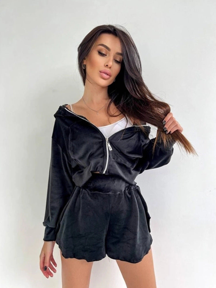 Kvinders sporty cropped hoodie og shorts sæt Skovae