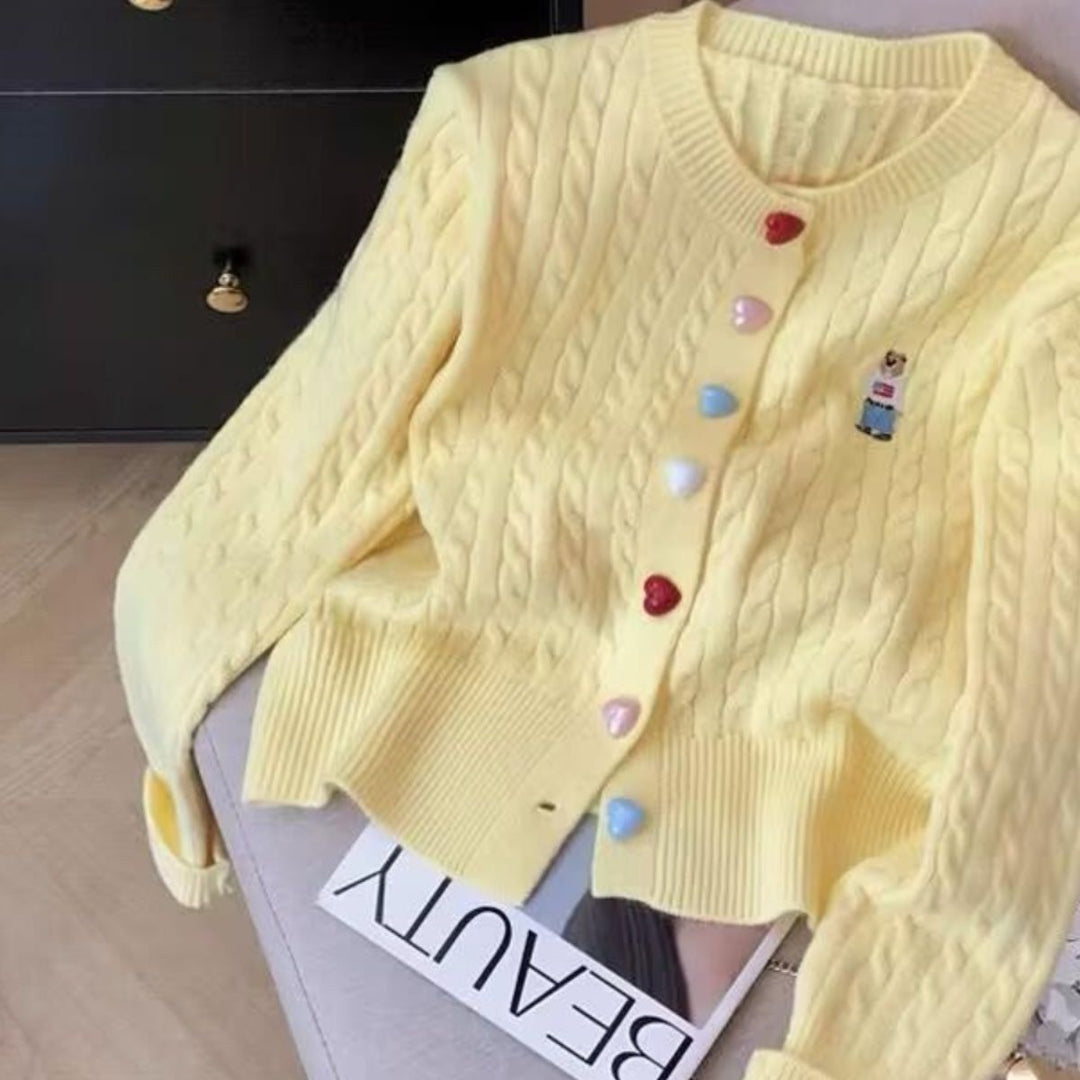 Kvinders fashionable cardigan med hjerteknapper og mønster over det hele Stilla