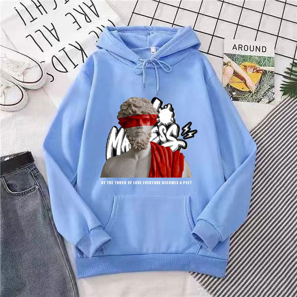 Kvinders hoodie med moderne grafisk print og inspirerende tekst Skovae