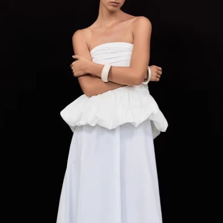 Femme Peplum Top med struktureret stof Stilla