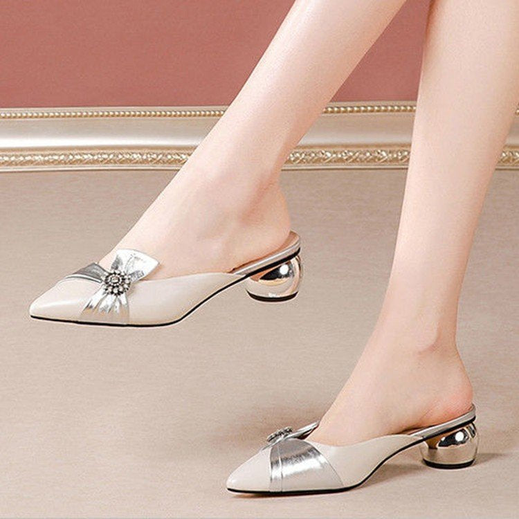 Dame Elegante Slingback-Mules med glitrende remdesign og behagelig fodseng Stilla