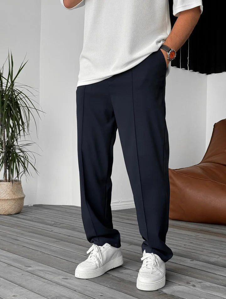 Herrer elegante og komfortable Chino-bukser med folder Stilla