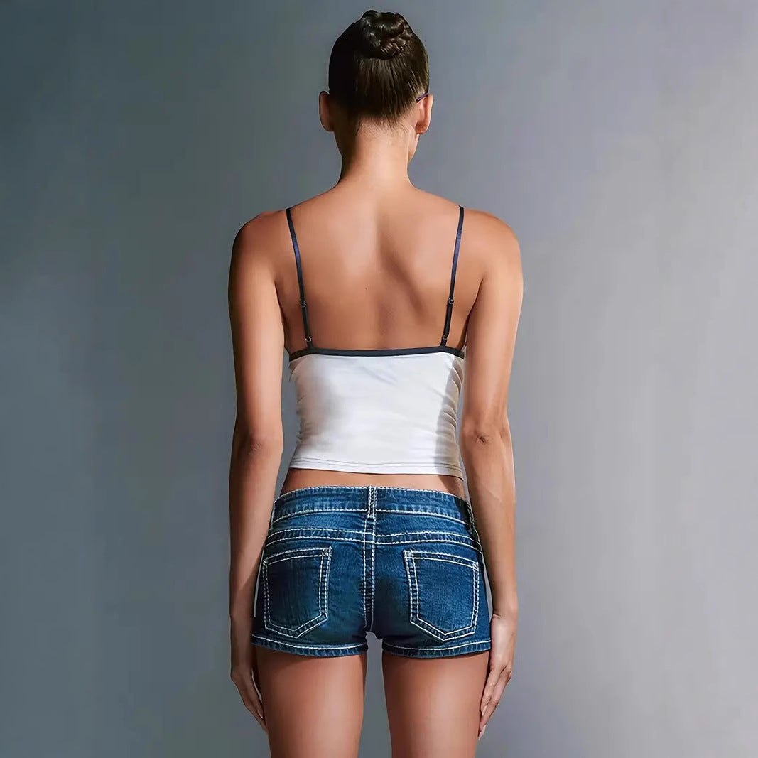 Dame Crop-Top med dyb V-udskæring og justerbare stropper Skovae