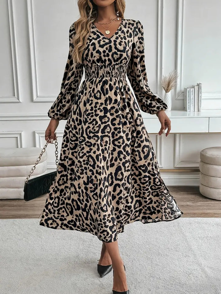 Dame Maxikjole med Leo-print Stilla