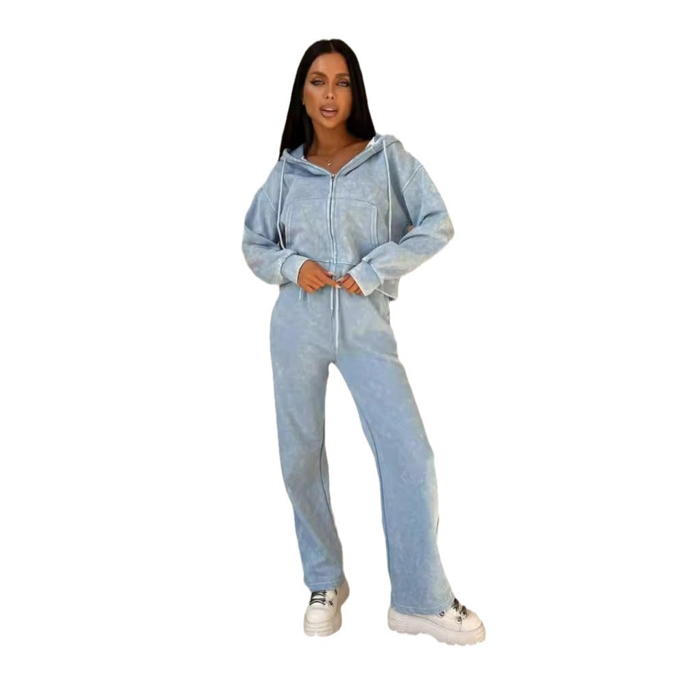 Kvinders afslappede fritids sæt med hoodie og joggingbukser i moderne look Stilla