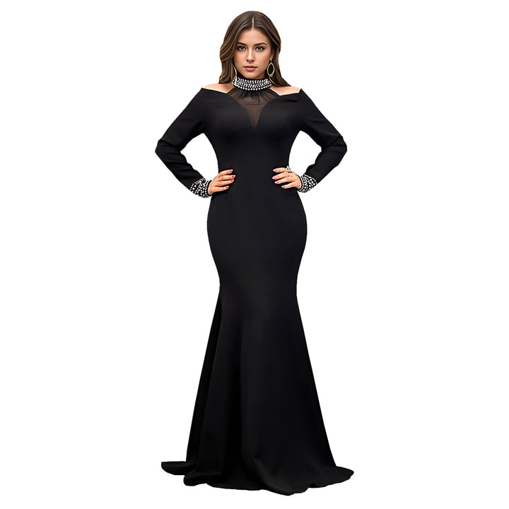 Dame Elegant aftenkjole med off-shoulder design og strålende strass dekorationer Stilla