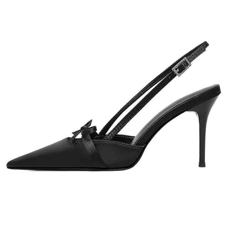 Dame Slingback-hæle med spids tåområde og elegant sløjfedetail Stilla