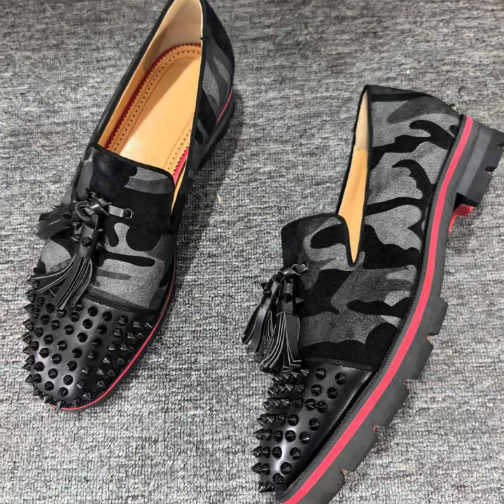Mandemode med nitter-loafers Stilla