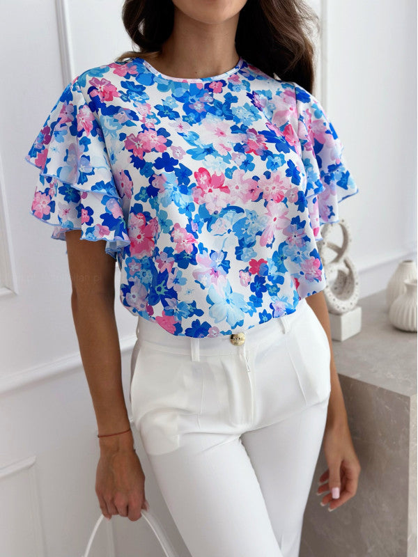 Damebluse med blomstrende flæsekant Stilla