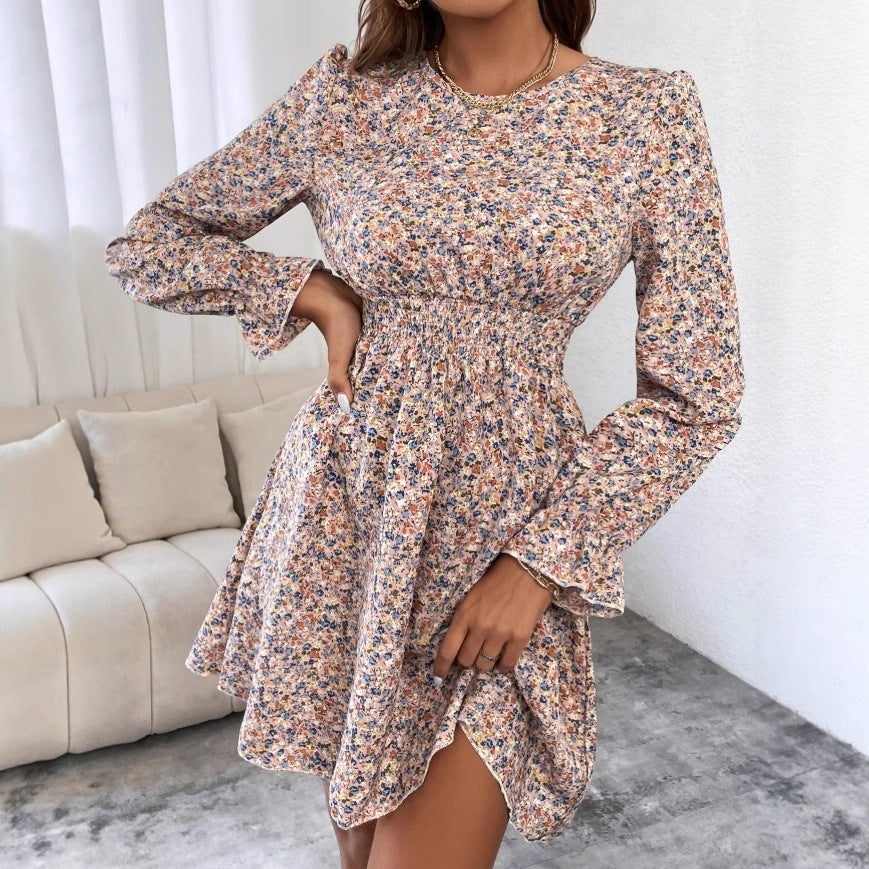 Dame fritidskjole med blomsterprint og elastisk talje Stilla