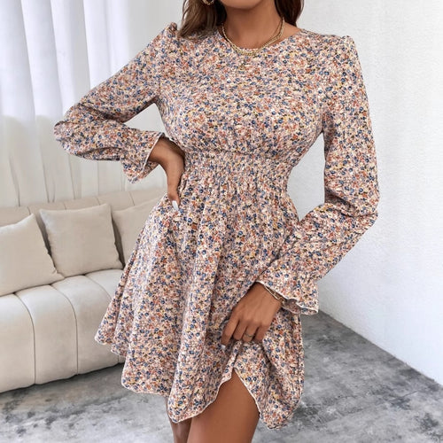 Dame fritidskjole med blomsterprint og elastisk talje Stilla
