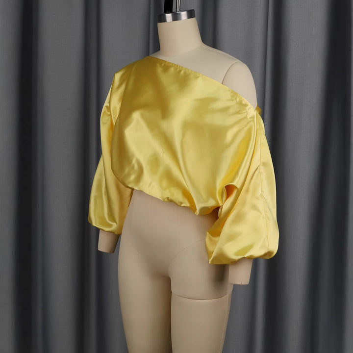 Damer elegant asymmetrisk overdel med voluminøse puffærmer Skovae